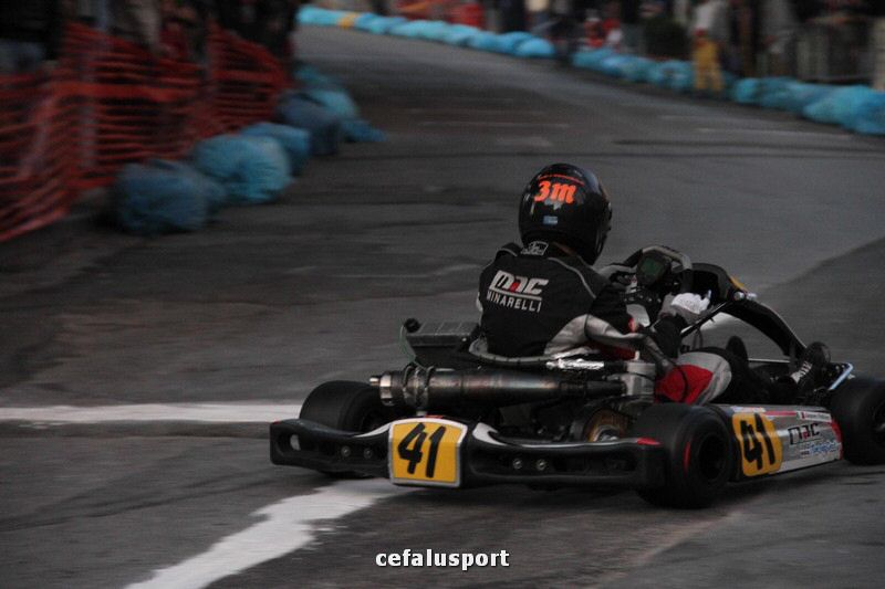 111120 sport2 442_tn.jpg
